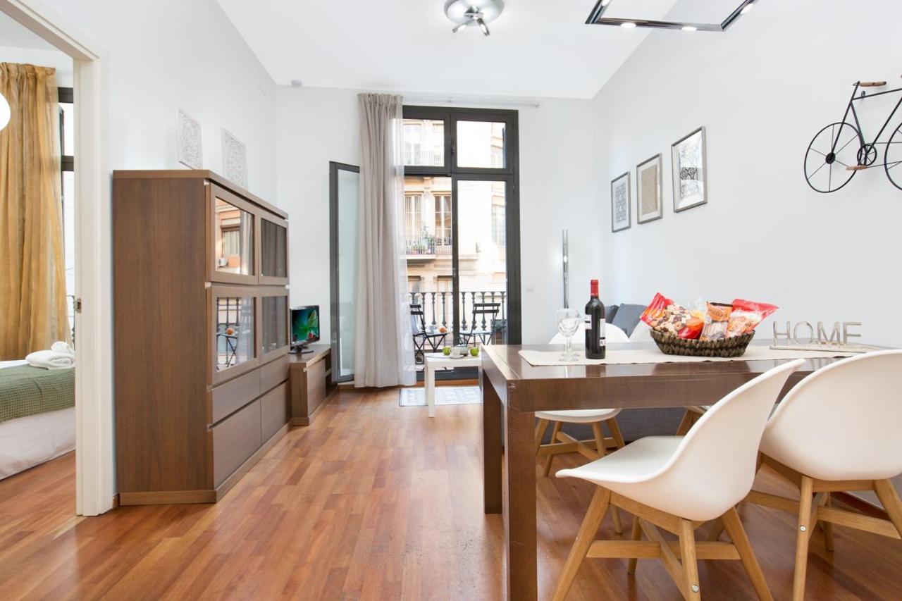 Stay U-Nique Apartments Balmes برشلونة المظهر الخارجي الصورة